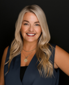 Samantha Cook Headshot